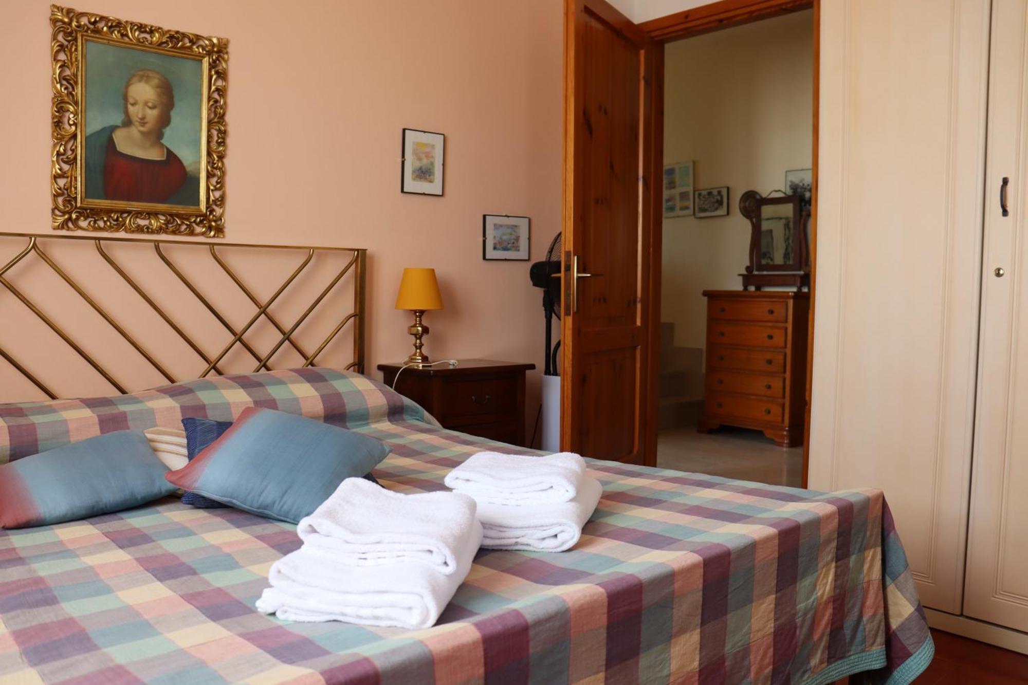 Monika Holiday 88 Astro Sul Garda Costermano Bagian luar foto
