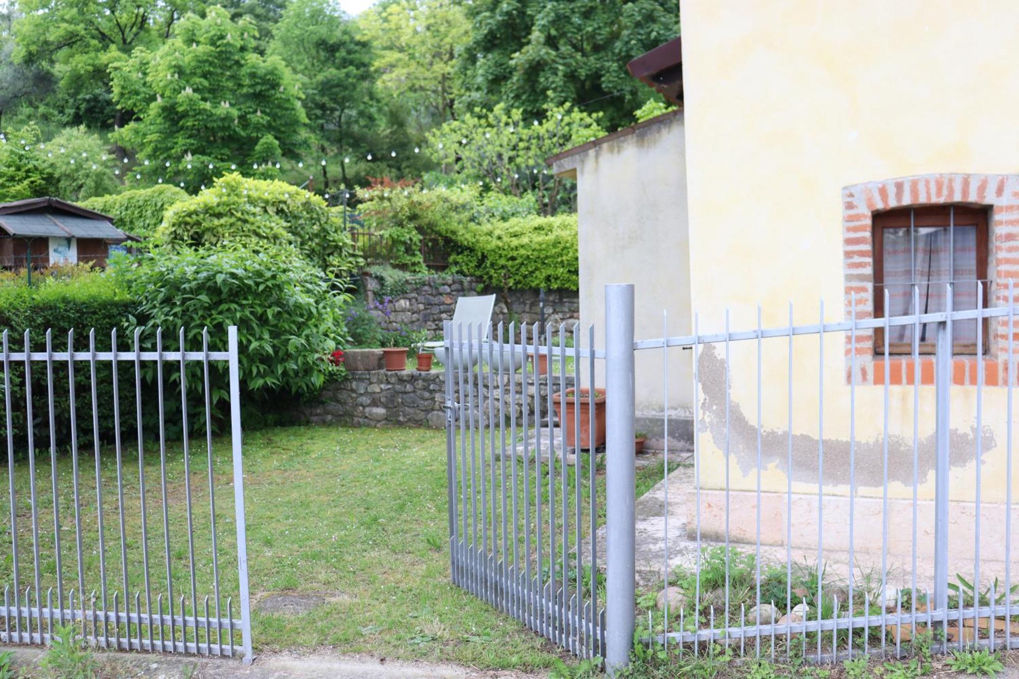 Monika Holiday 88 Astro Sul Garda Costermano Bagian luar foto